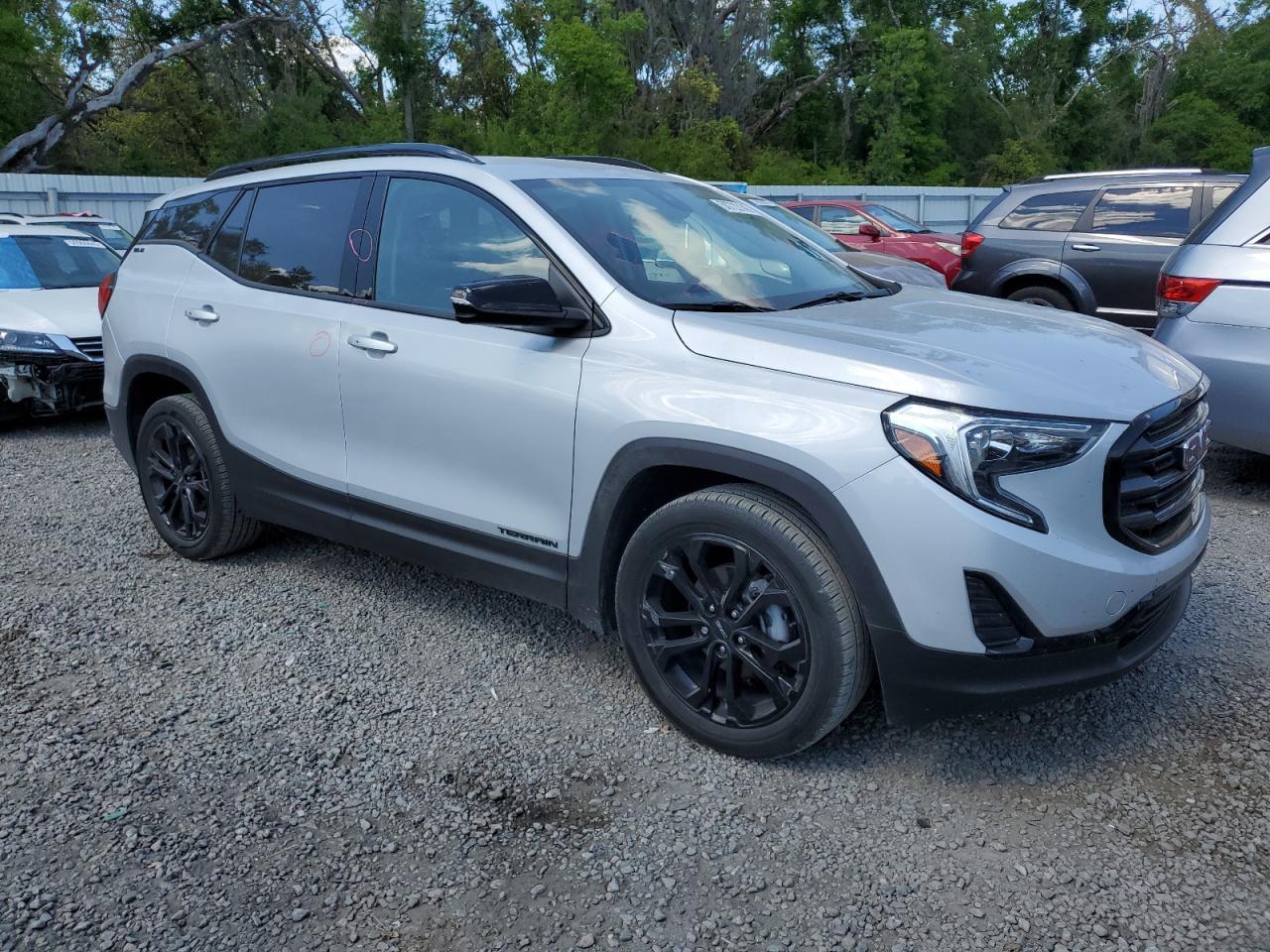 2021 GMC TERRAIN SL - Фото 4