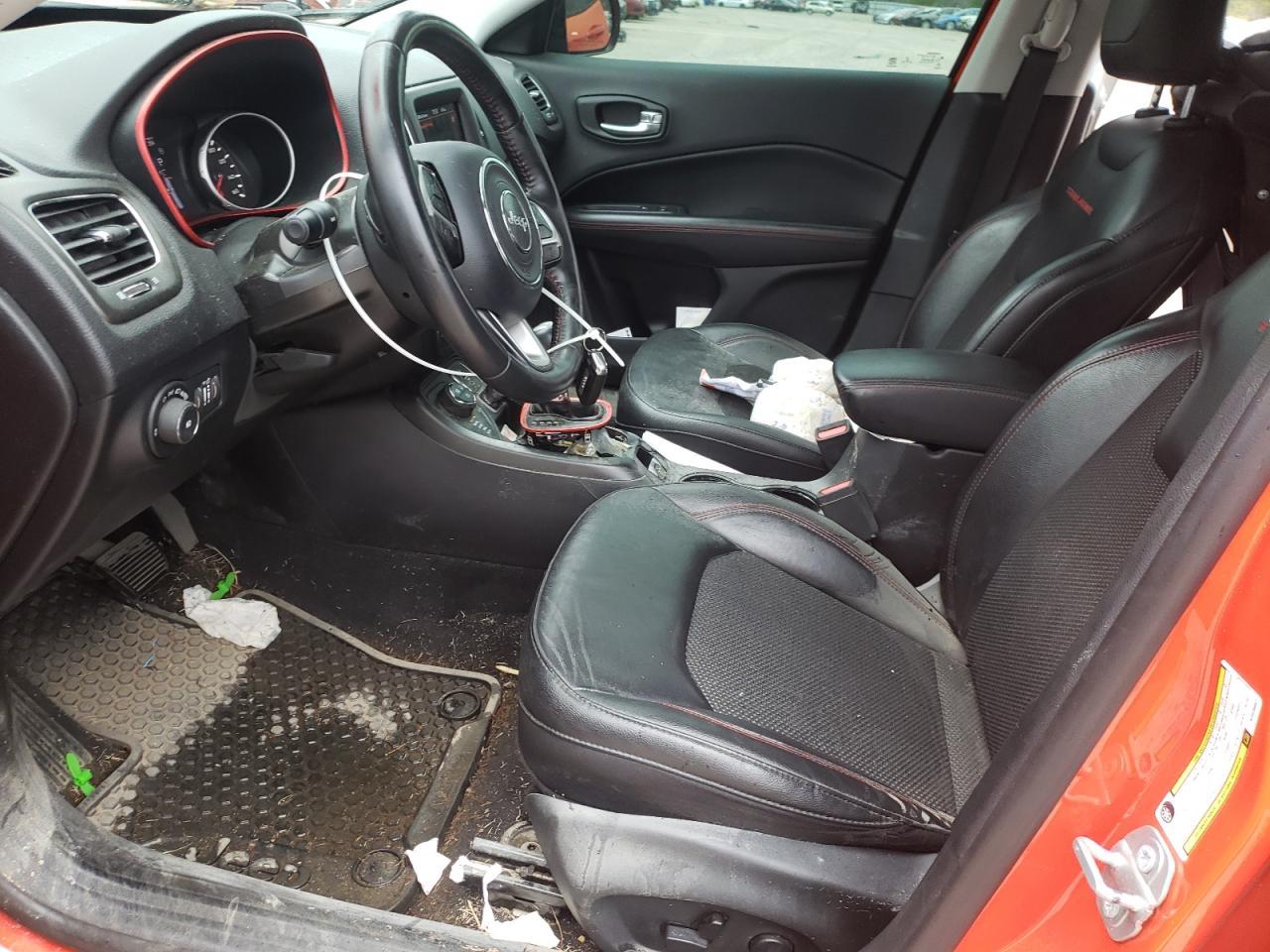 2019 JEEP COMPASS TR - Фото 7