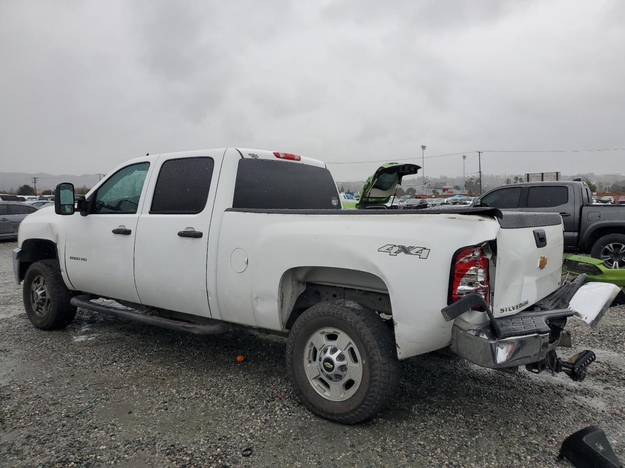 2013 CHEVROLET SILVERADO - Image 2