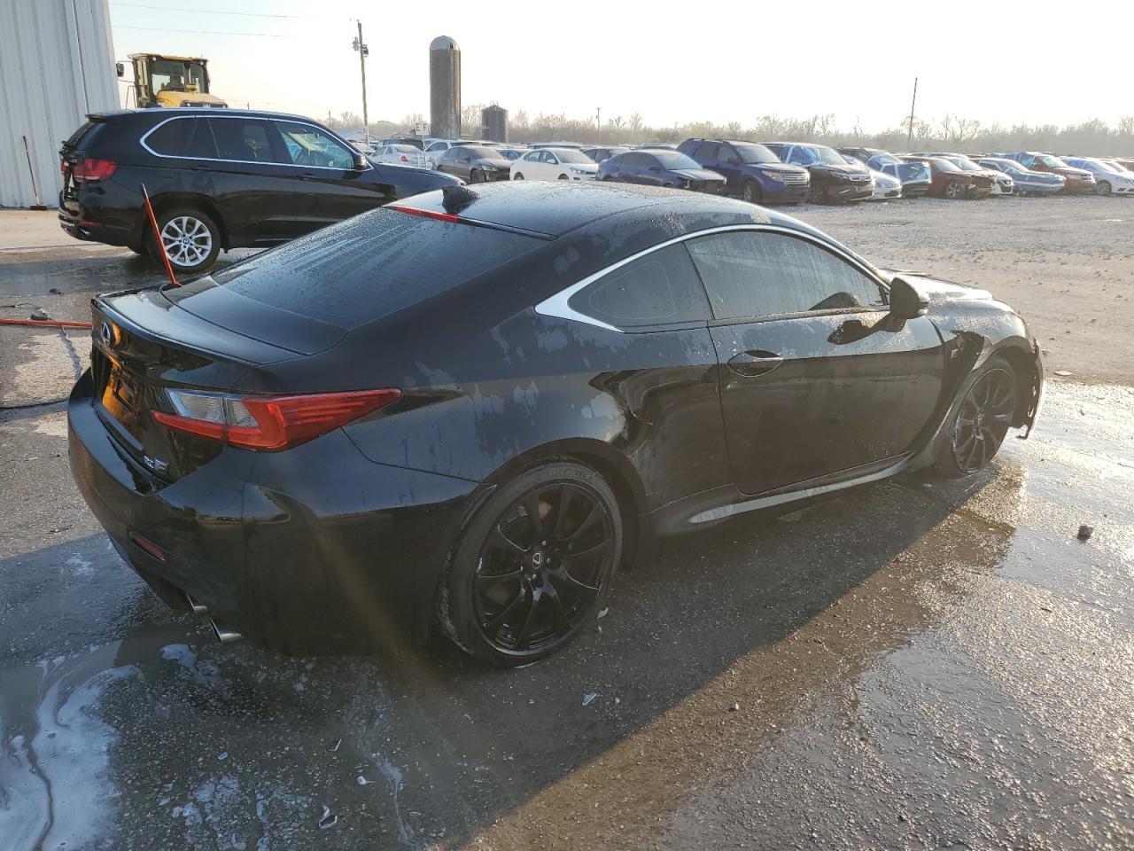2015 LEXUS RC-F - Фото 3