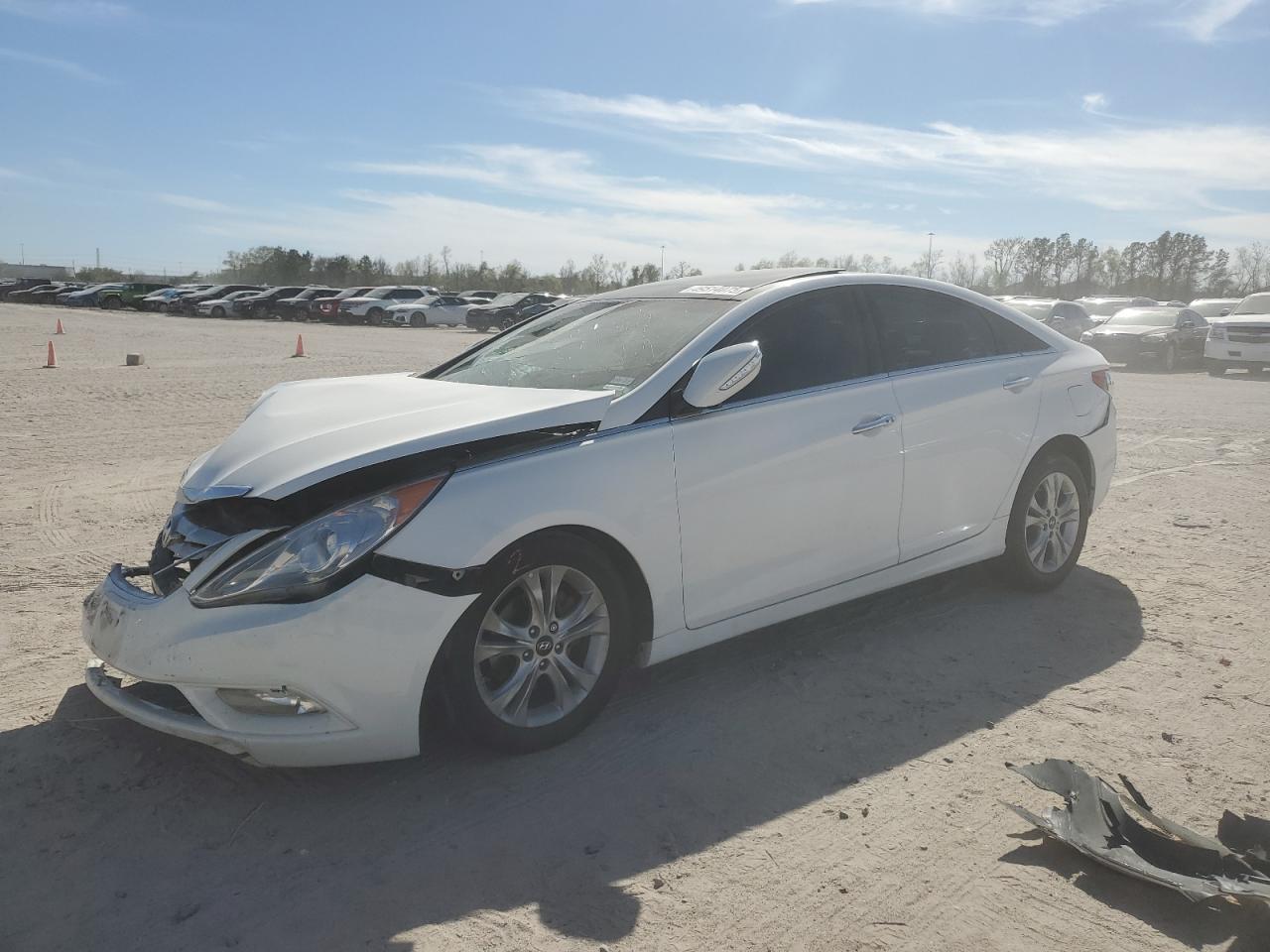 2013 HYUNDAI SONATA SE