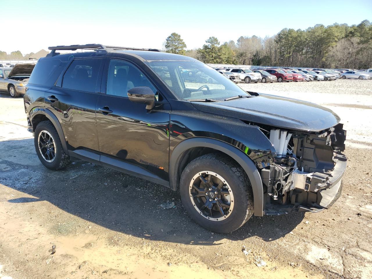 2023 NISSAN PATHFINDER - Image 4