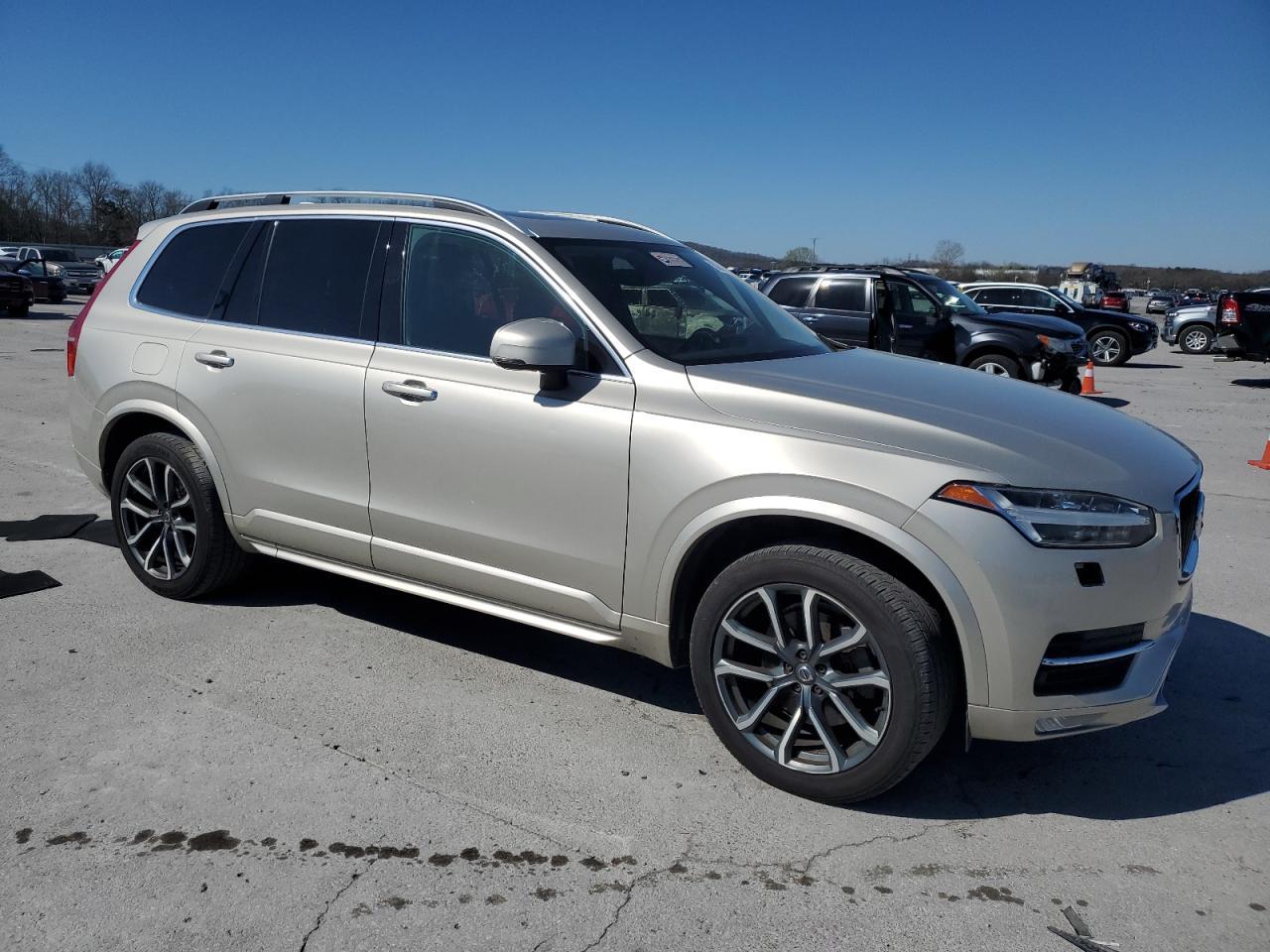 2016 VOLVO XC90 T6 - Image 4
