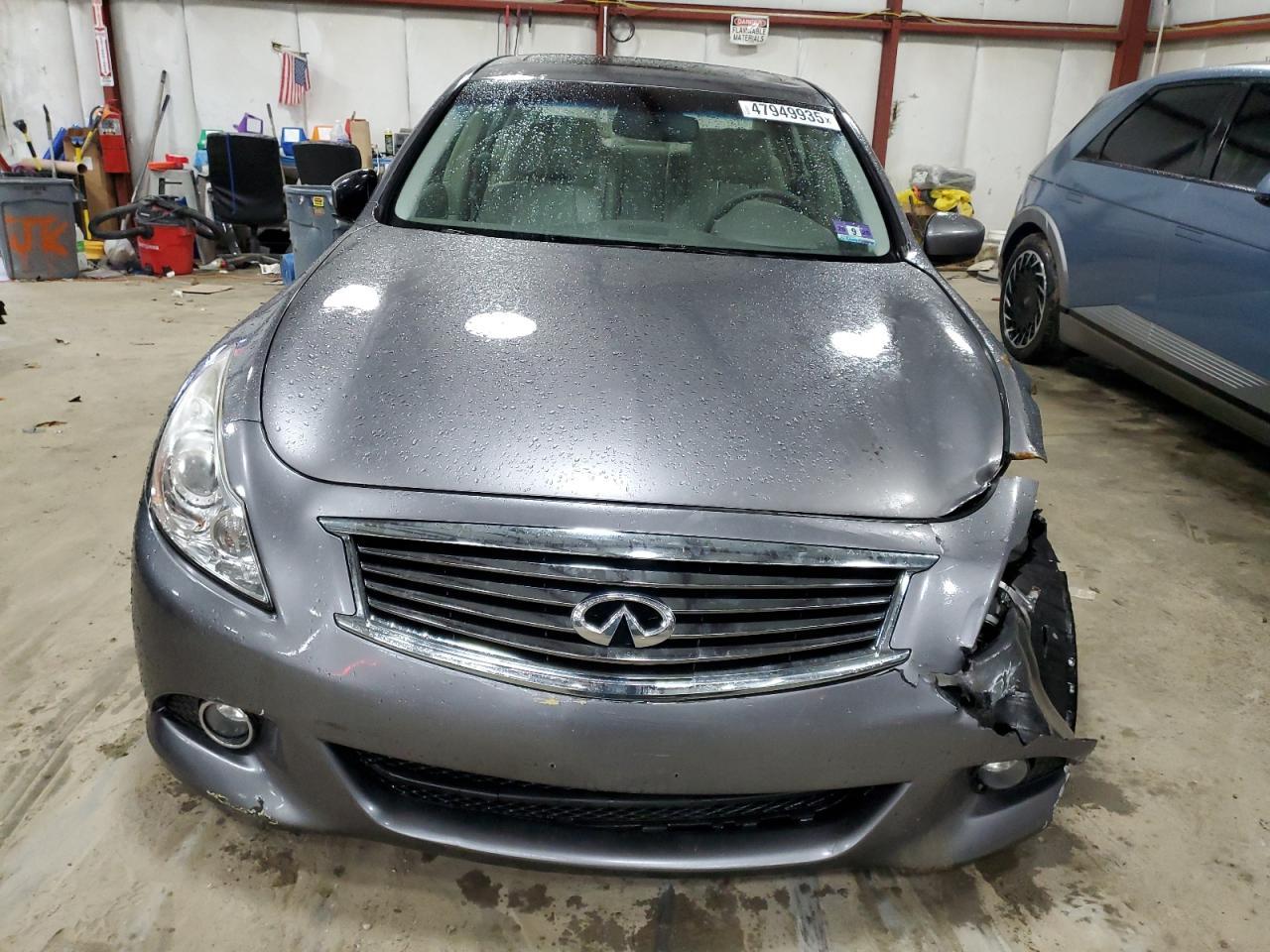 2012 INFINITI G37 - Image 5