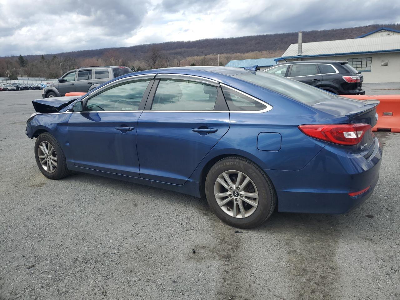 2017 HYUNDAI SONATA SE - Фото 2