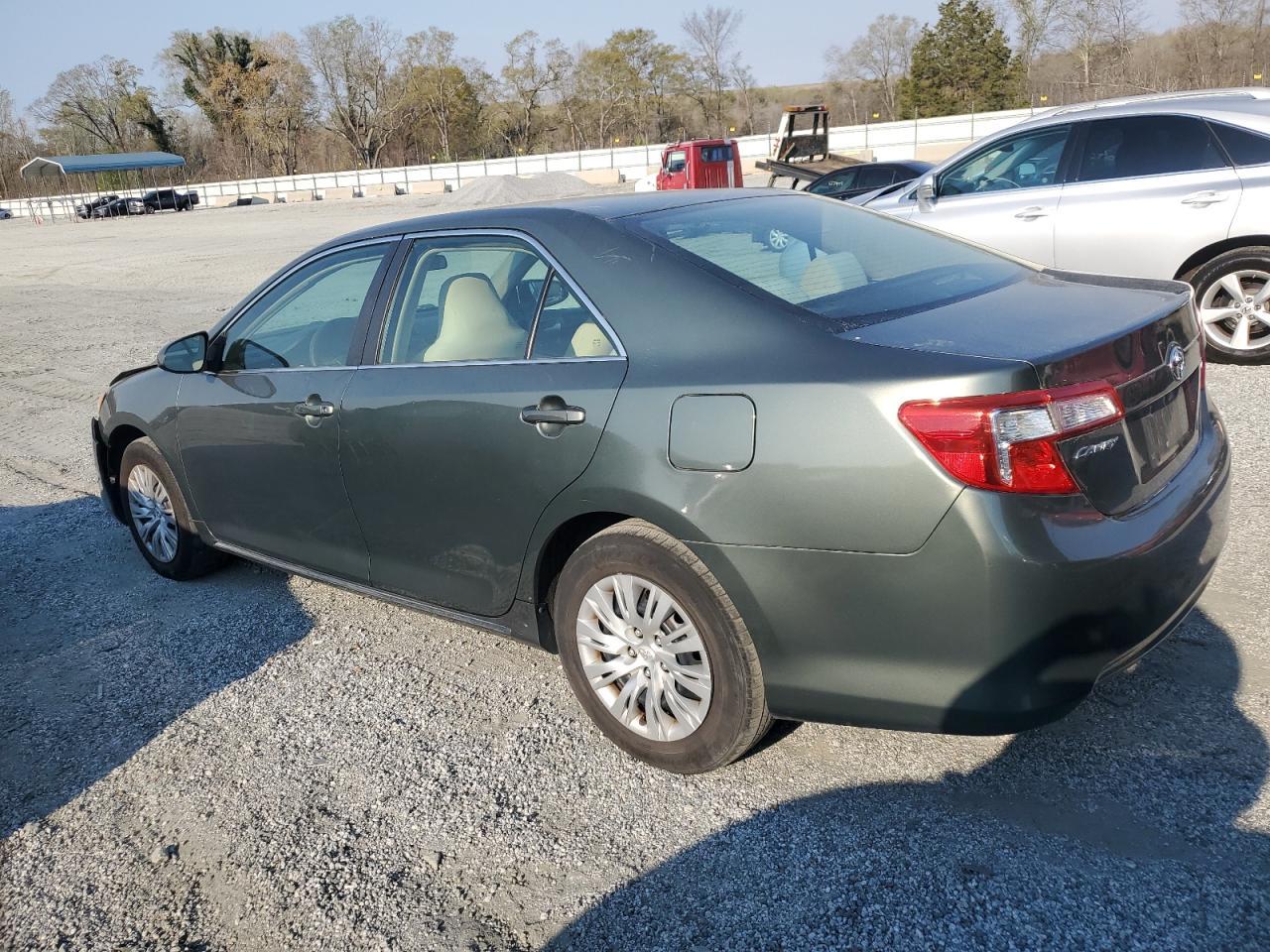 2013 TOYOTA CAMRY L - Image 2