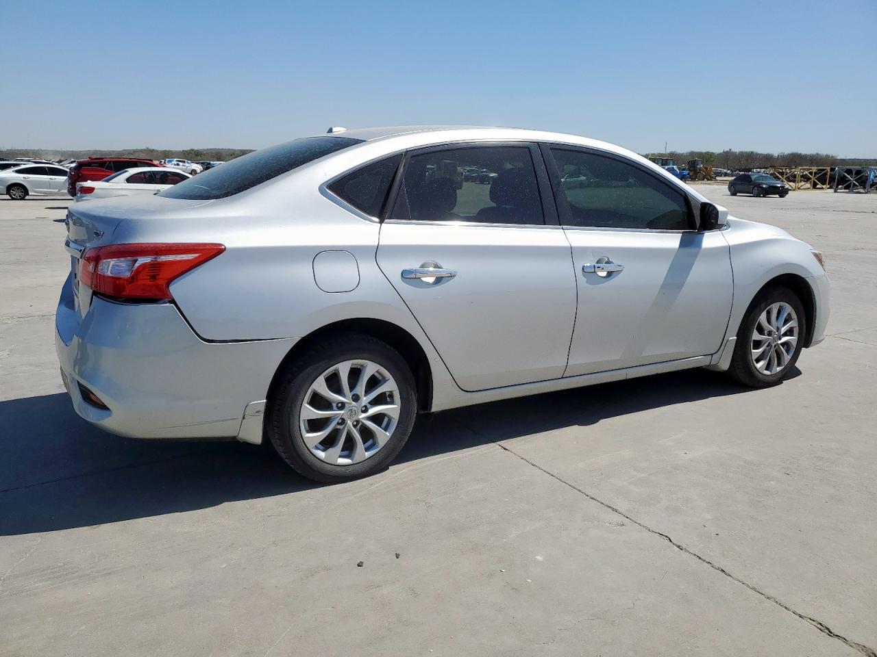 2017 NISSAN SENTRA S - Фото 3