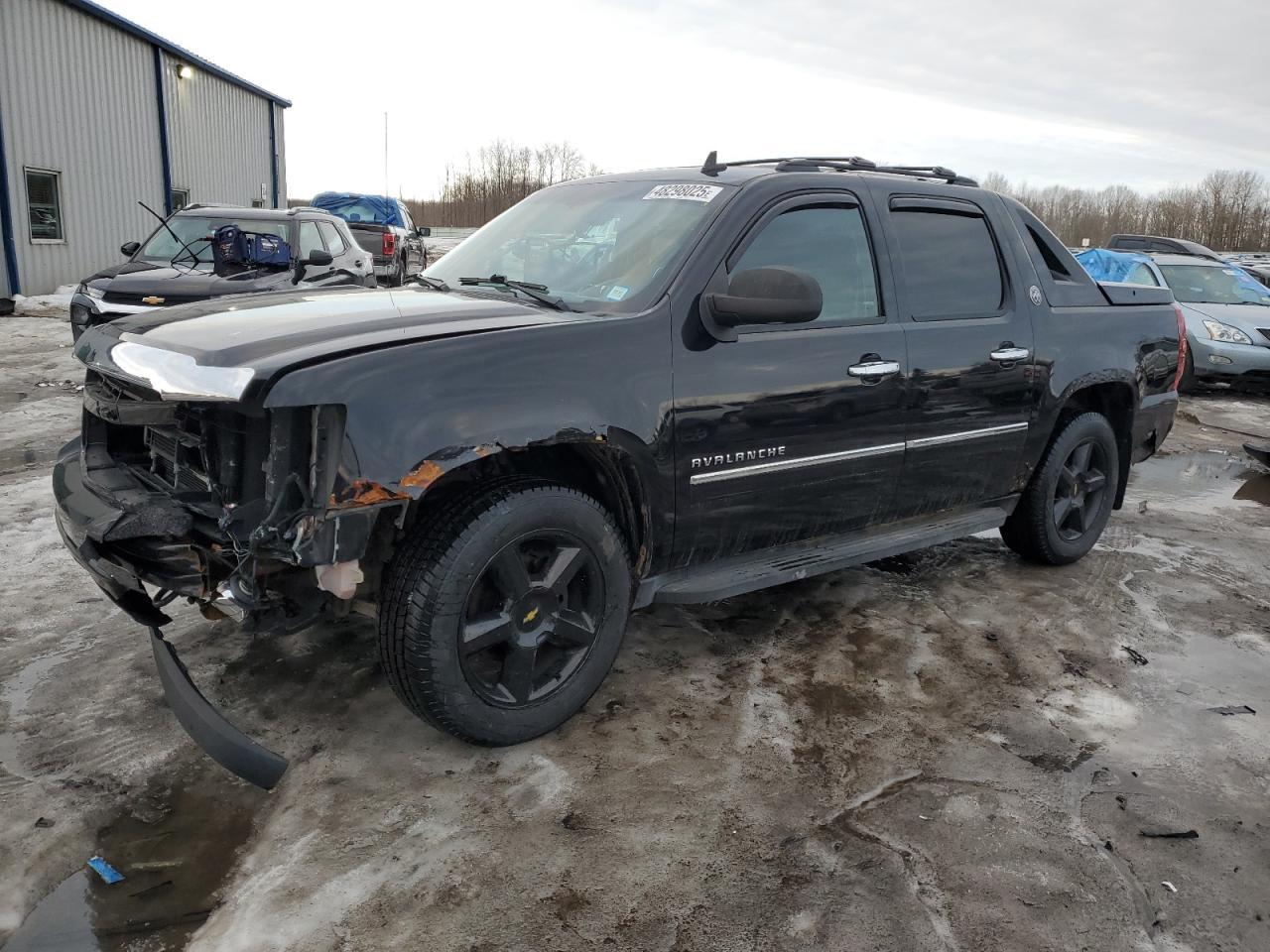 2013 CHEVROLET AVALANCHE