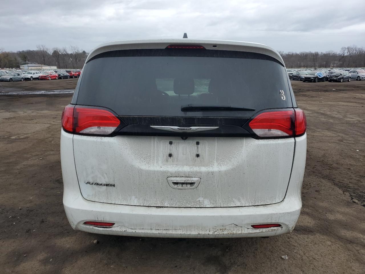 2022 CHRYSLER VOYAGER LX - Фото 6