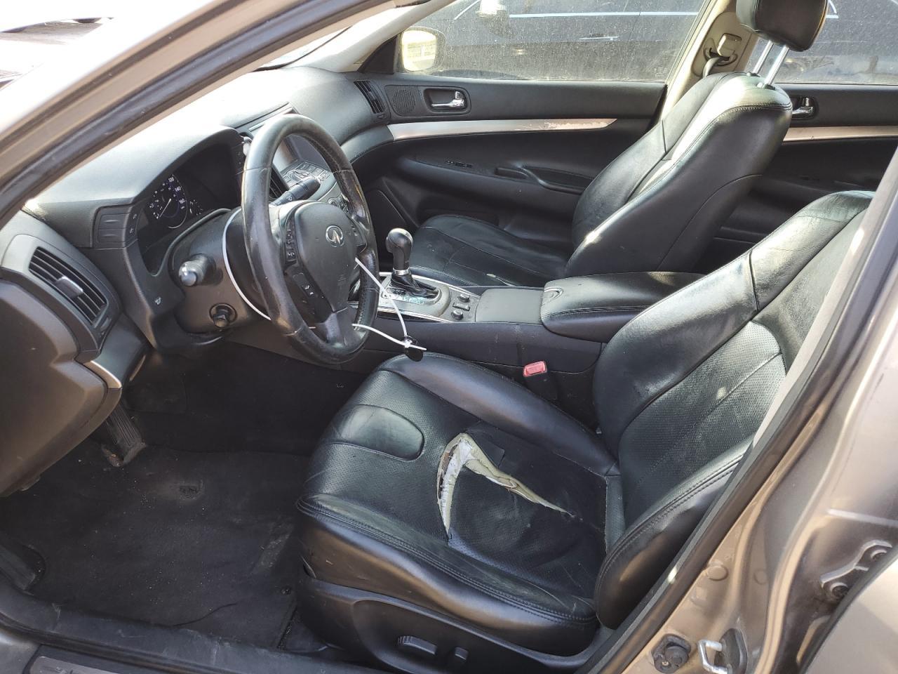 2012 INFINITI G37 - Image 7