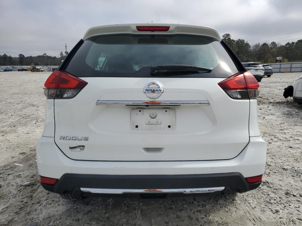 2018 NISSAN ROGUE S - Фото 6