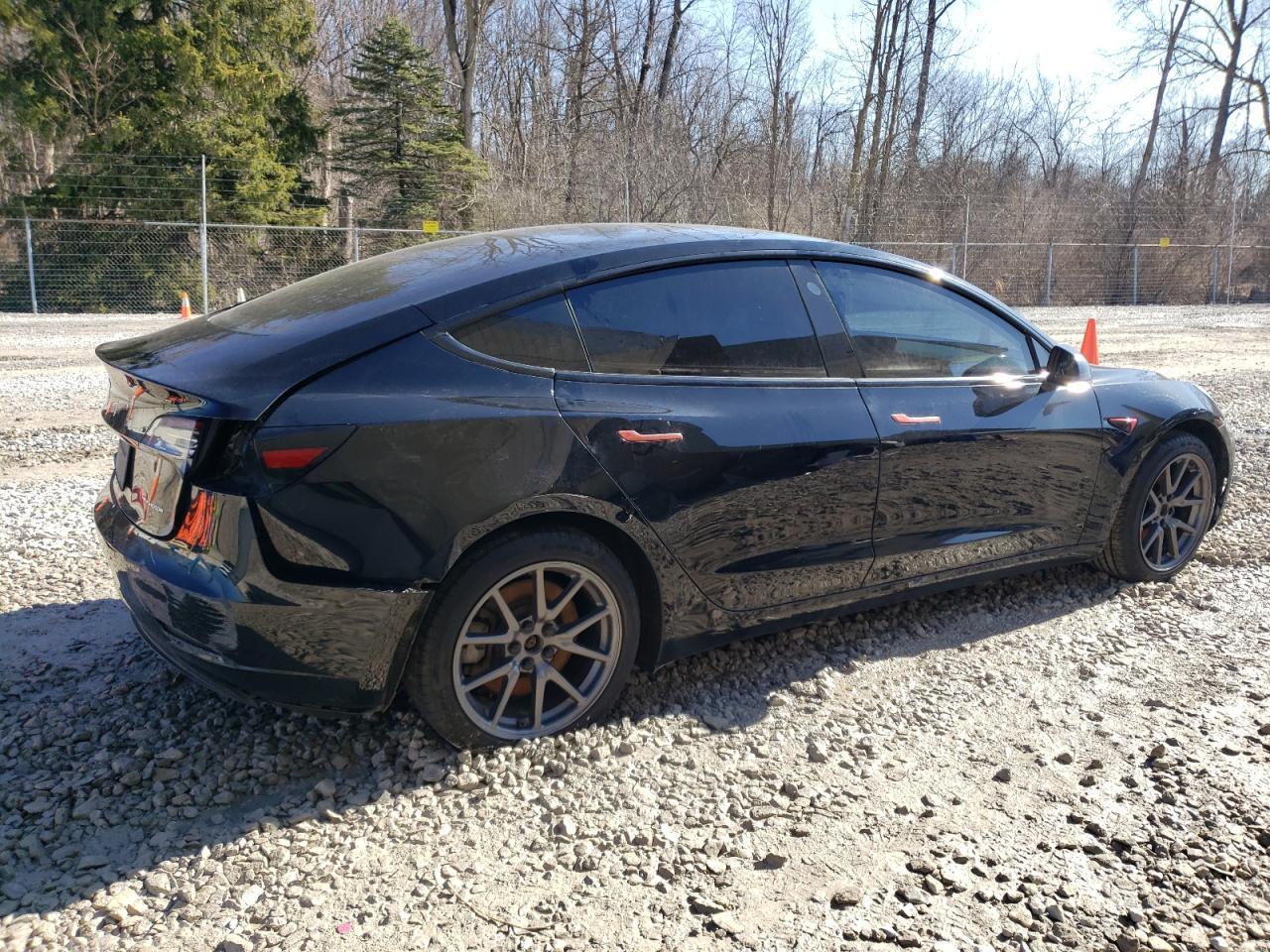 2019 TESLA MODEL 3 - Image 3