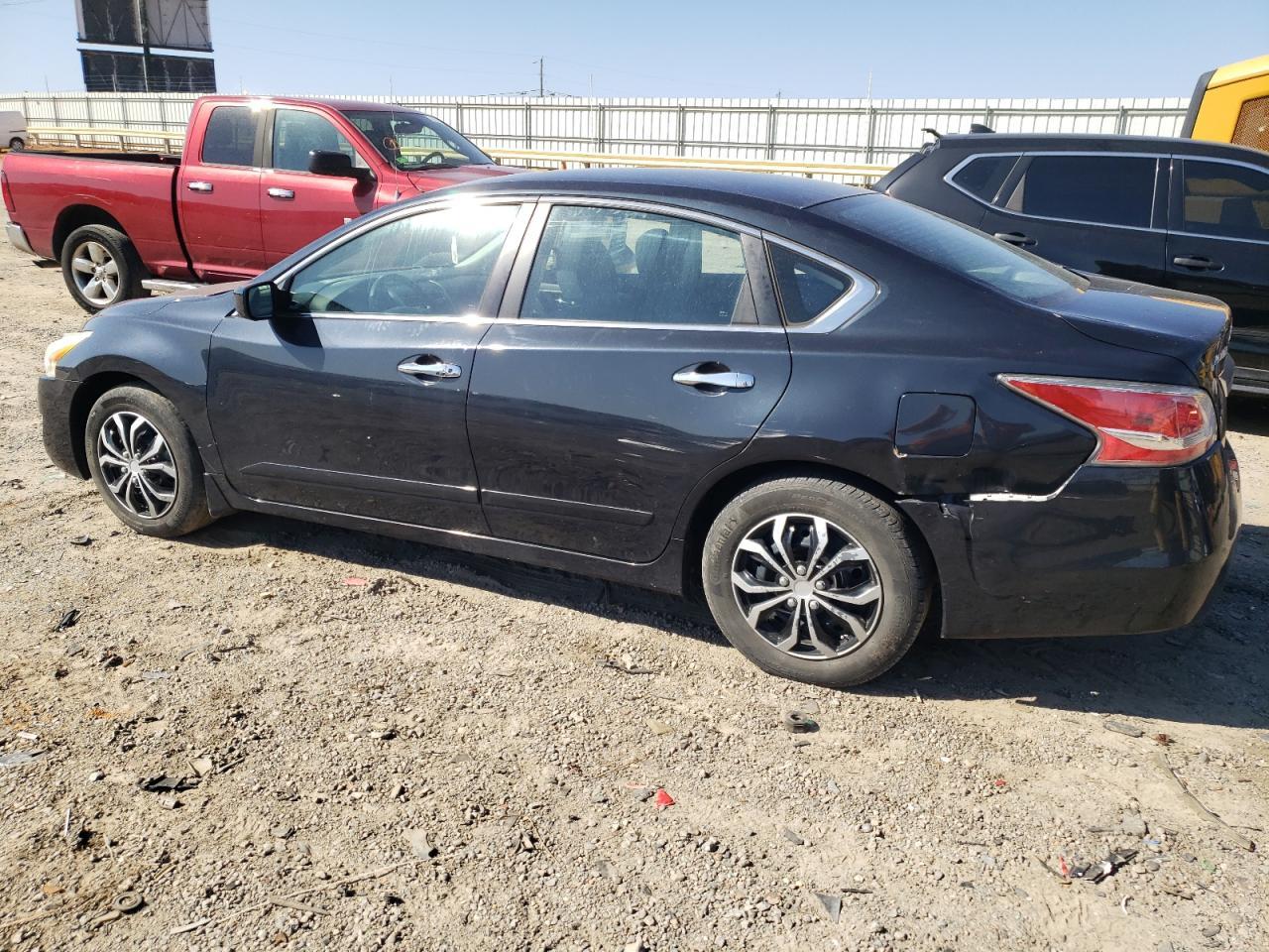 2015 NISSAN ALTIMA 2.5 - Фото 2