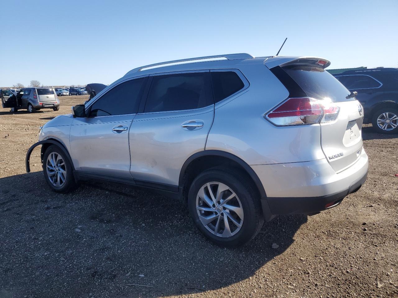 2015 NISSAN ROGUE S - Image 2