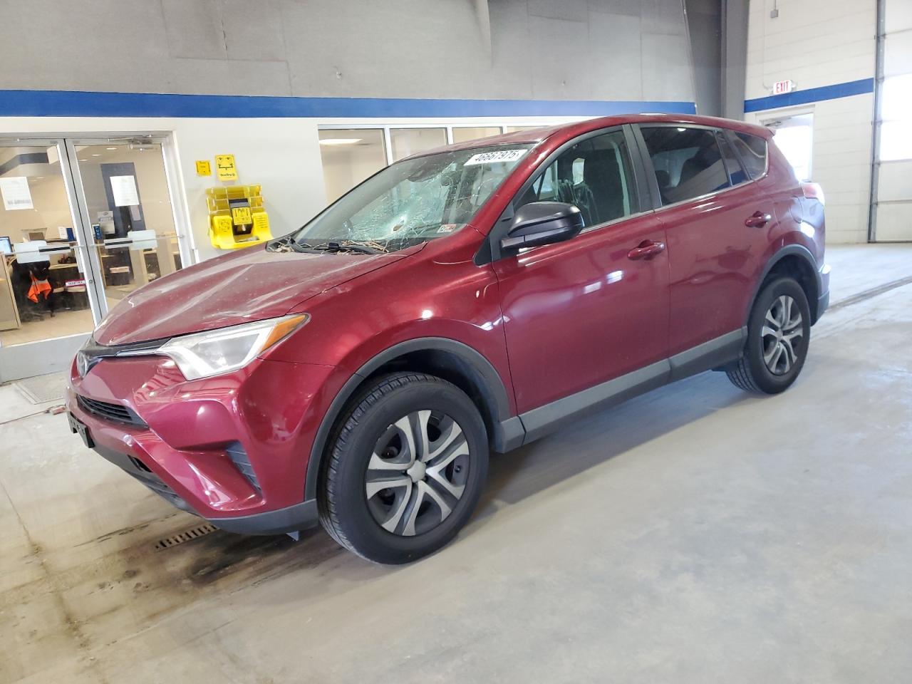 2018 TOYOTA RAV4 LE