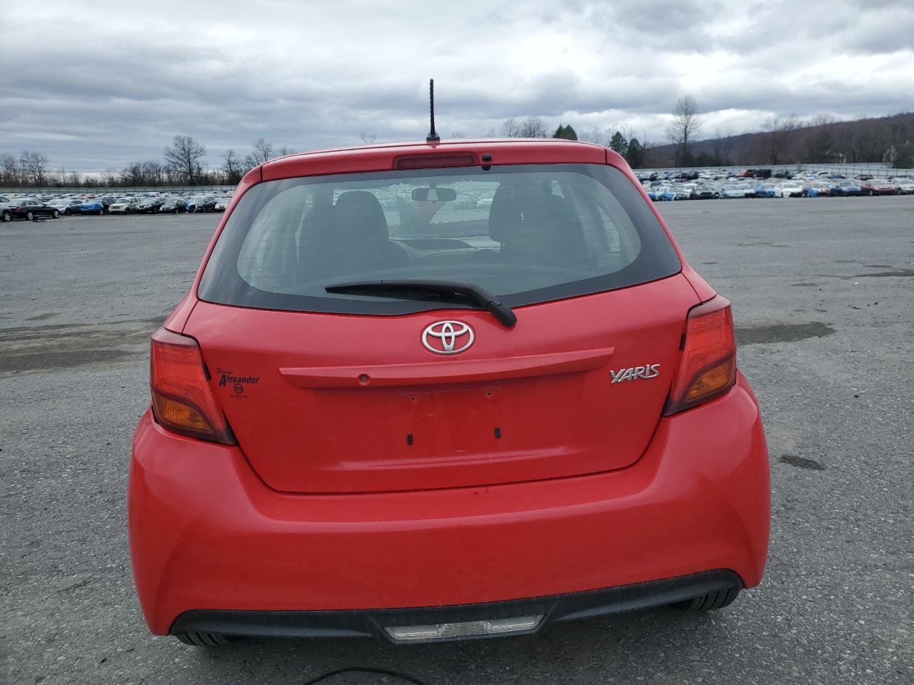 2015 TOYOTA YARIS - Image 6