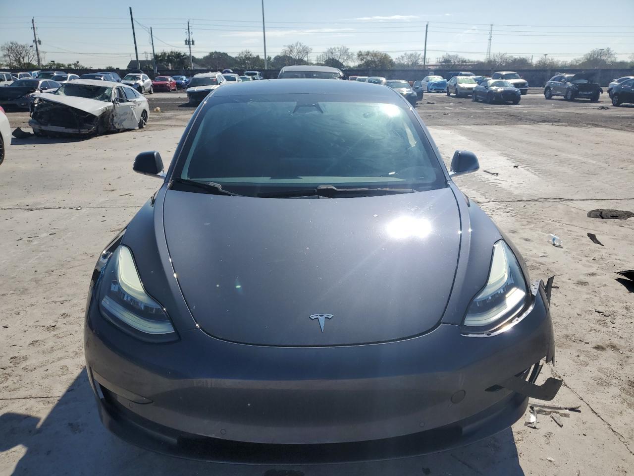 2019 TESLA MODEL 3 - Image 5