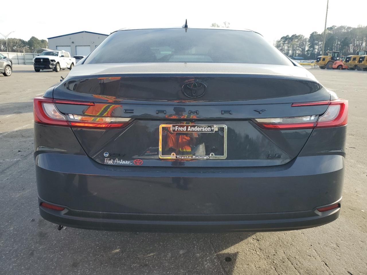 2025 TOYOTA CAMRY XSE - Image 6