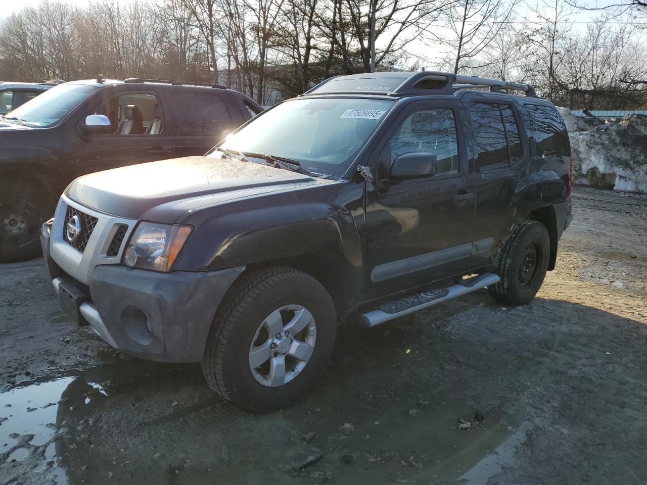 2013 NISSAN XTERRA X