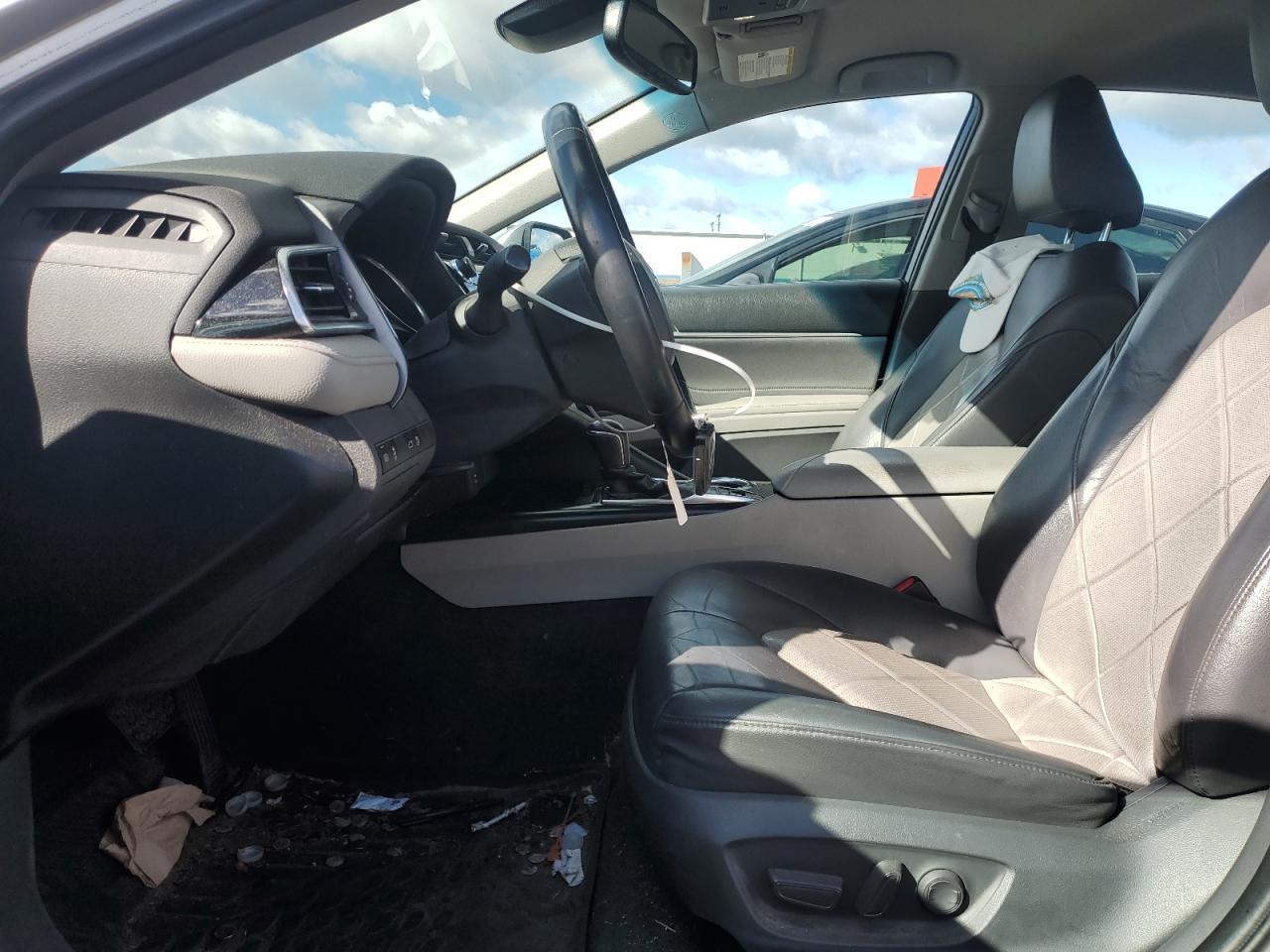 2018 TOYOTA CAMRY L - Image 7