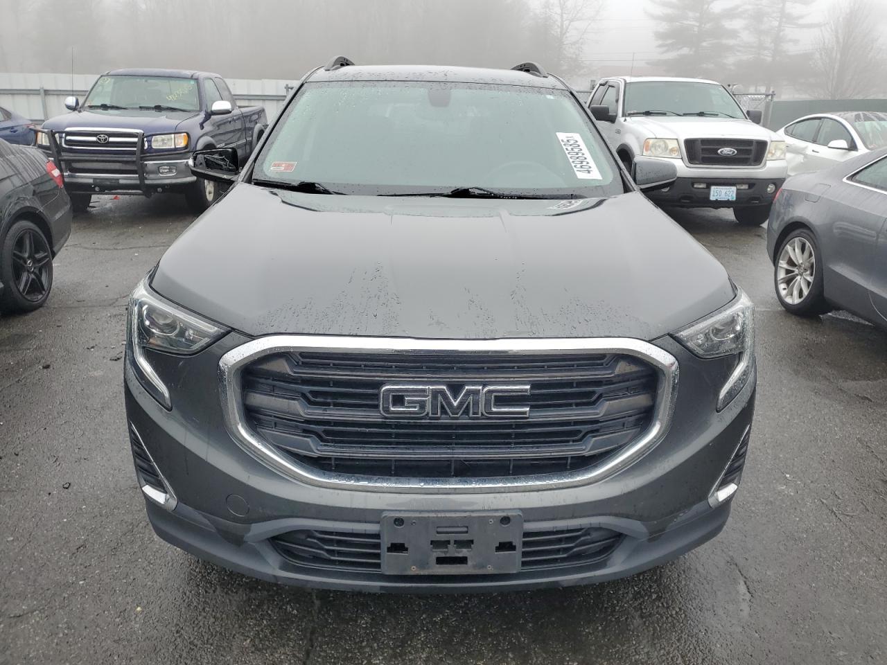 2019 GMC TERRAIN SL - Image 5