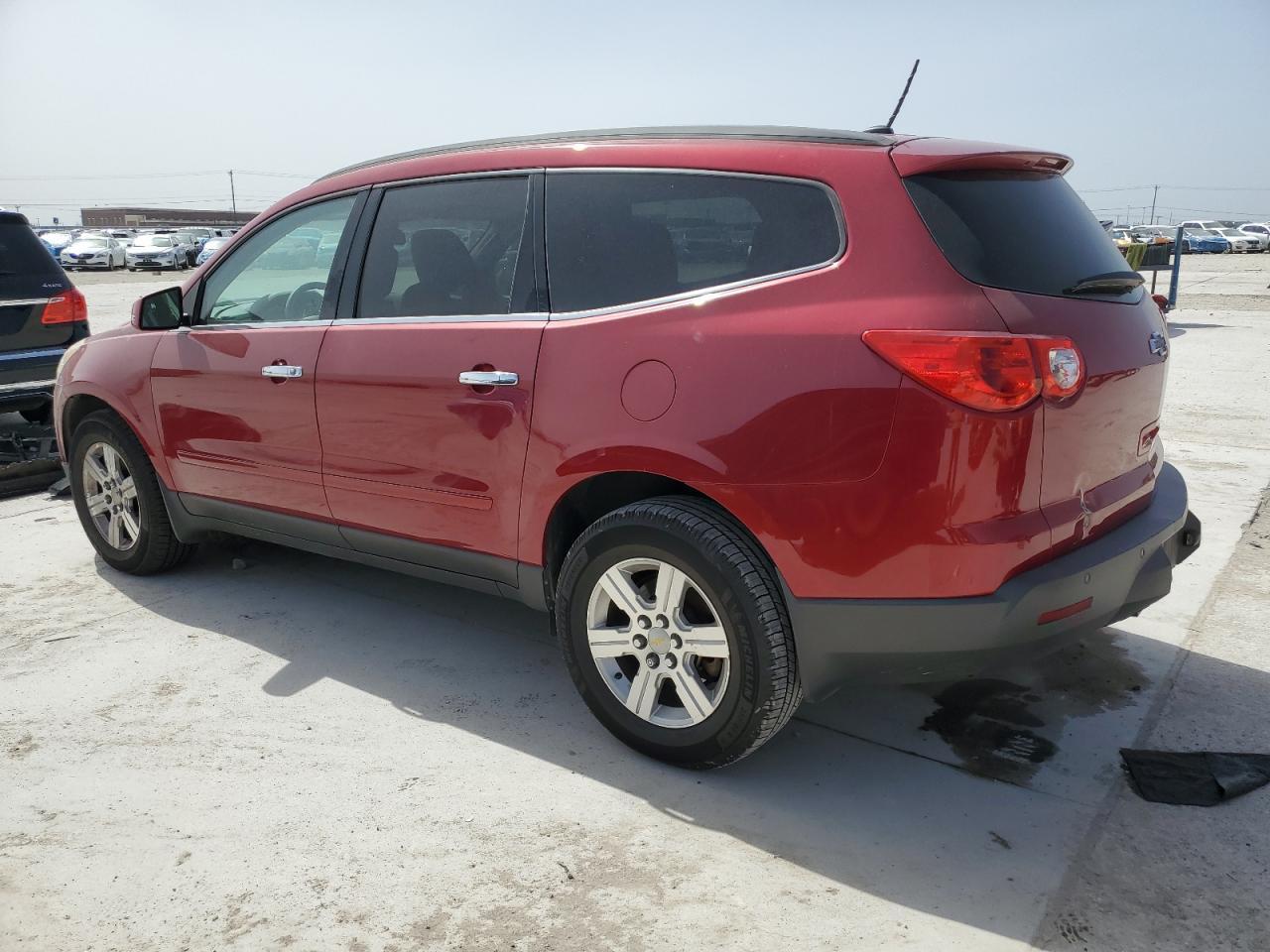 2012 CHEVROLET TRAVERSE L - Фото 2