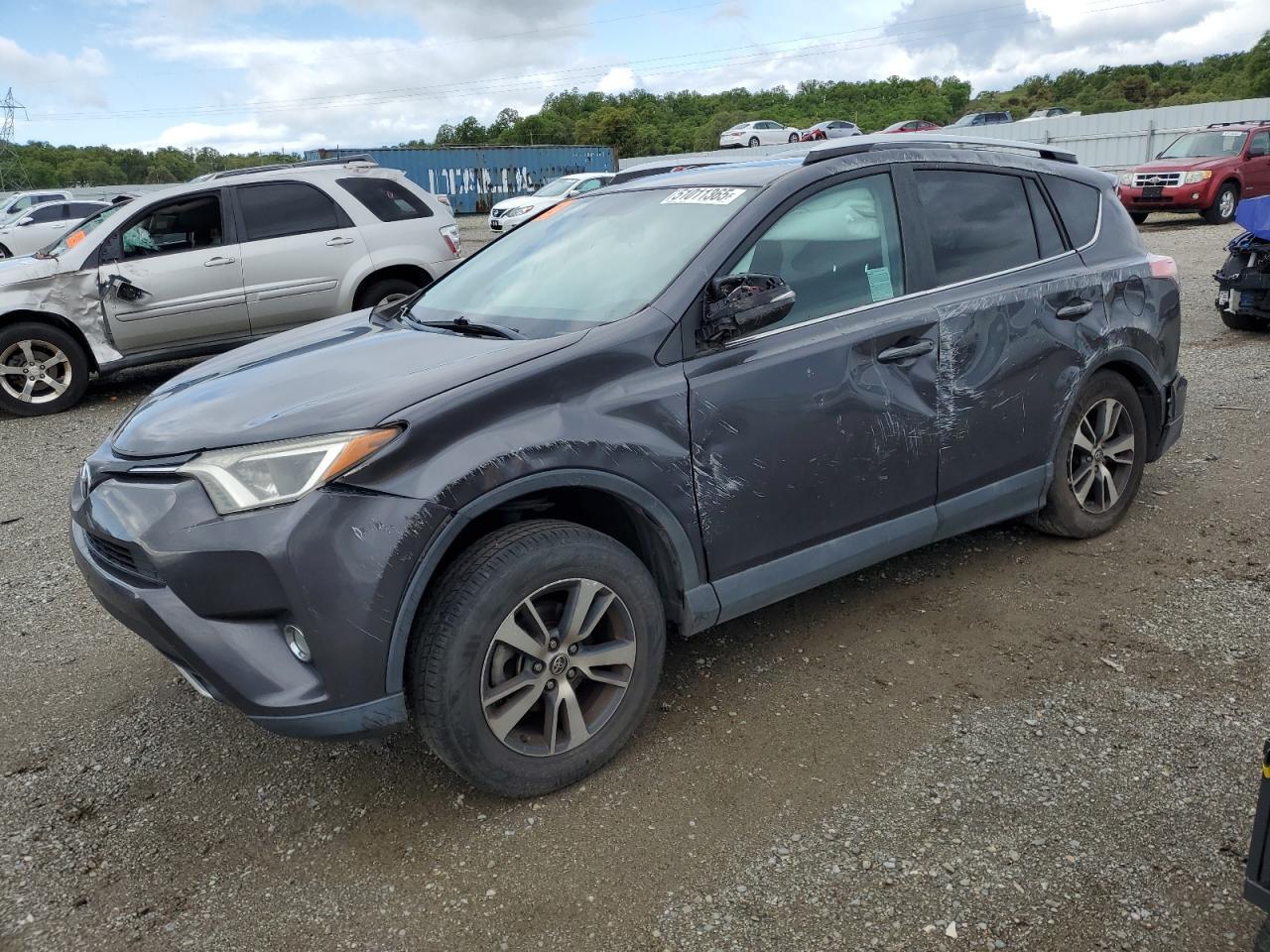 2016 TOYOTA RAV4 XLE