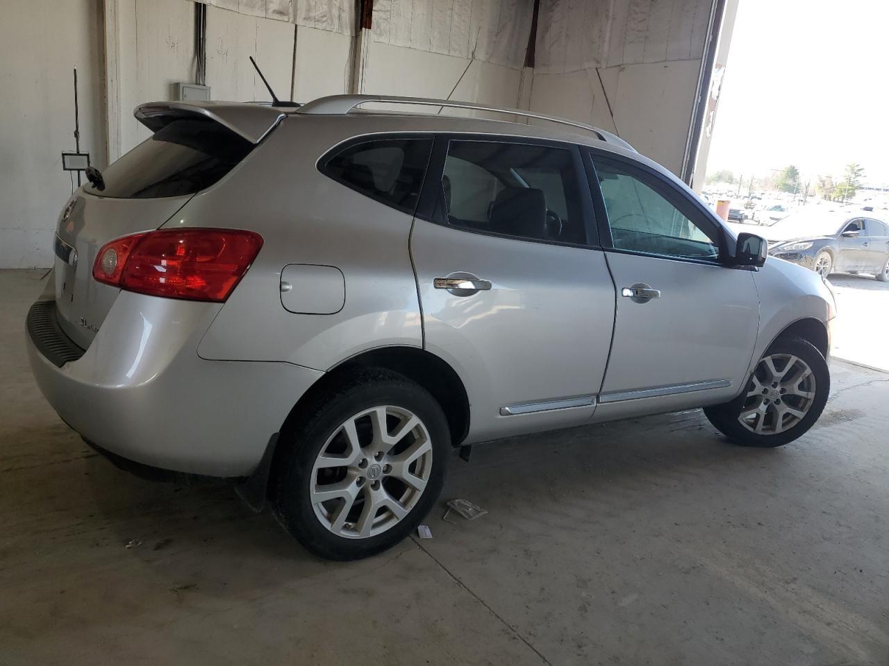 2013 NISSAN ROGUE S - Image 3