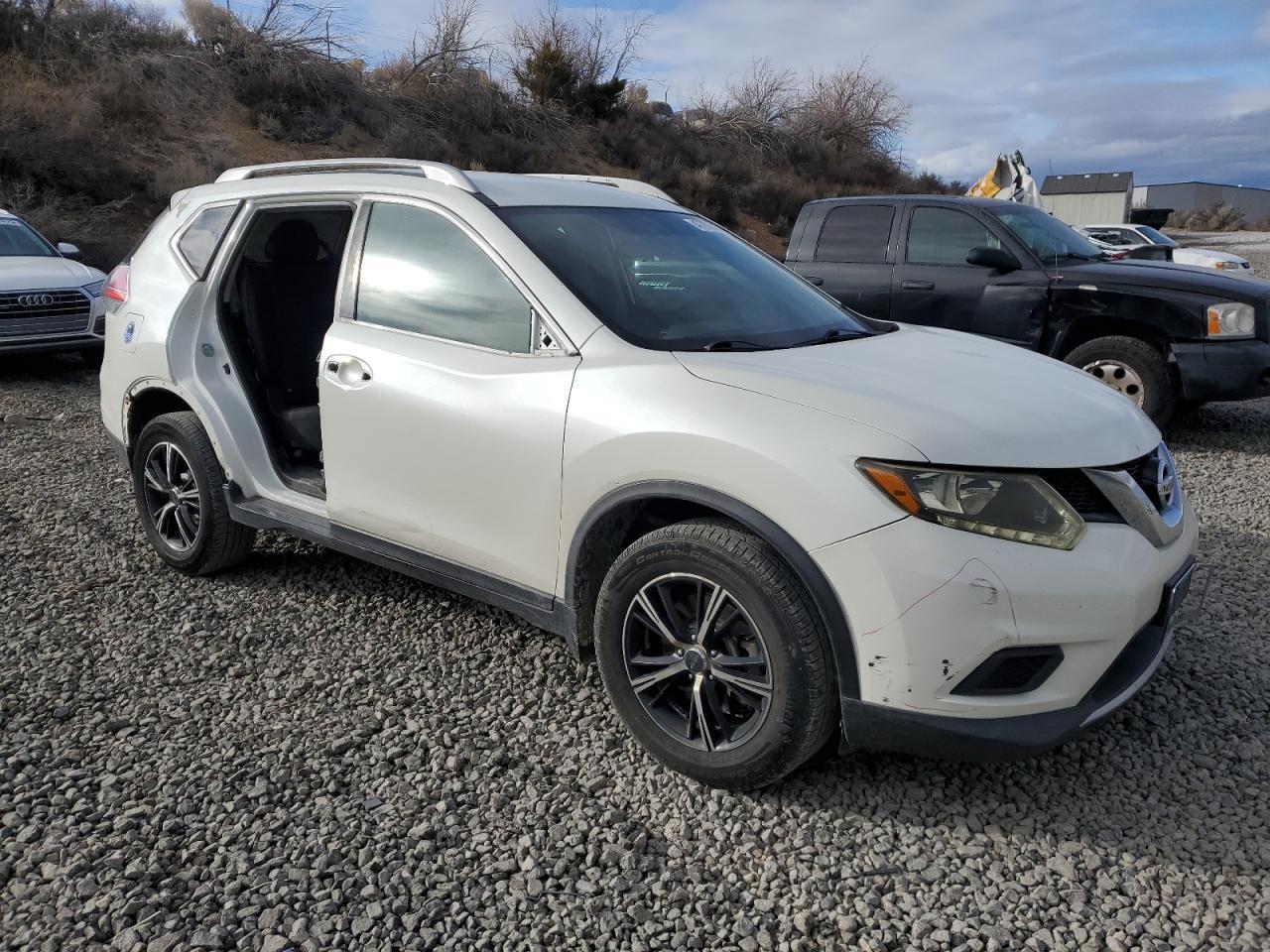 2016 NISSAN ROGUE S - Image 4