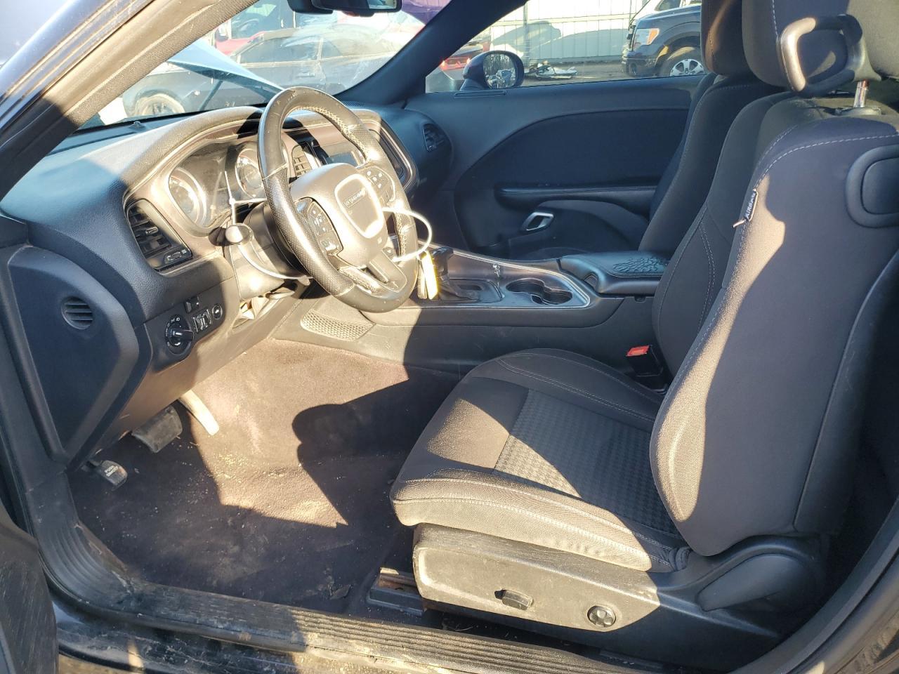 2017 DODGE CHALLENGER - Image 7