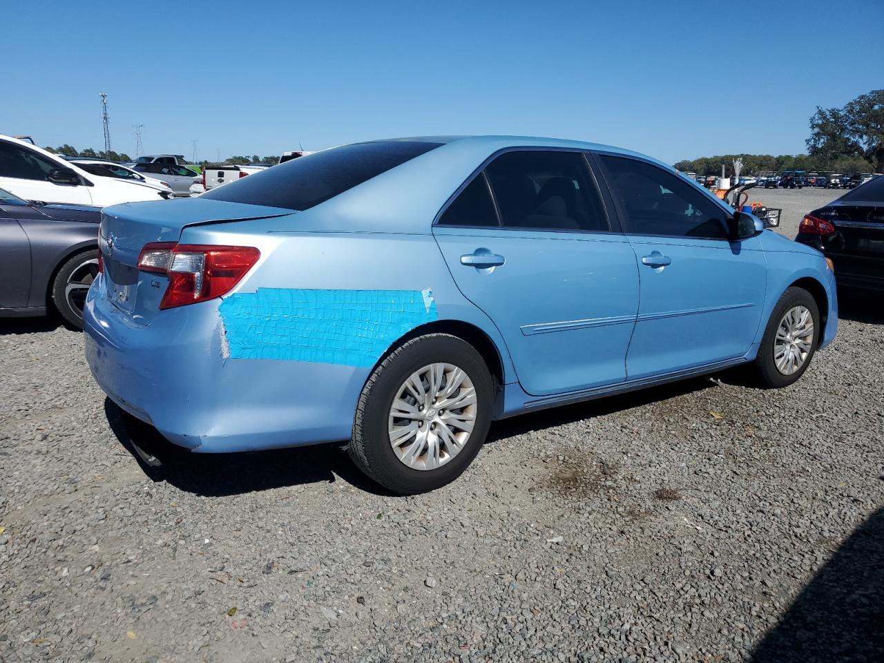 2013 TOYOTA CAMRY L - Image 3