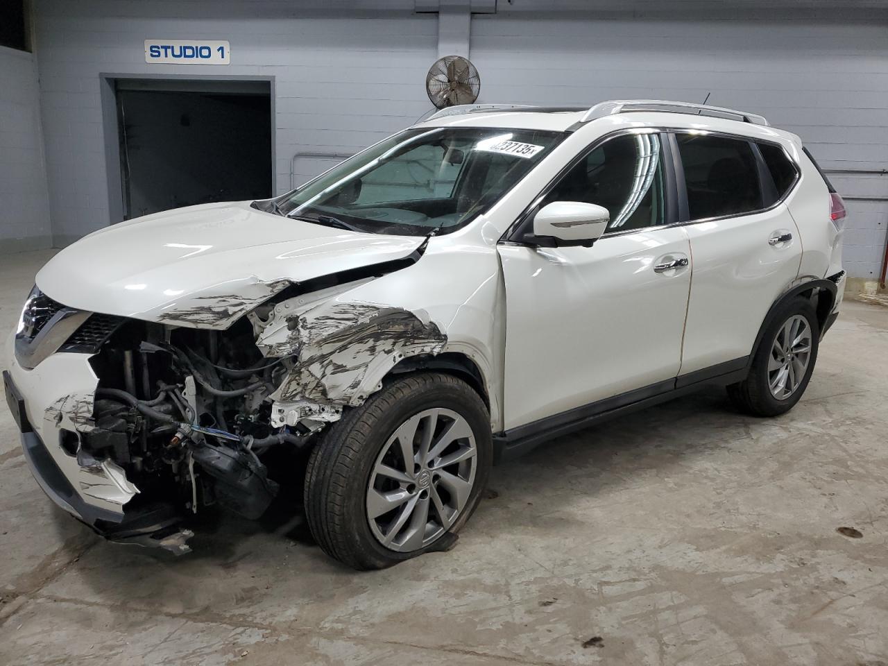 2015 NISSAN ROGUE S