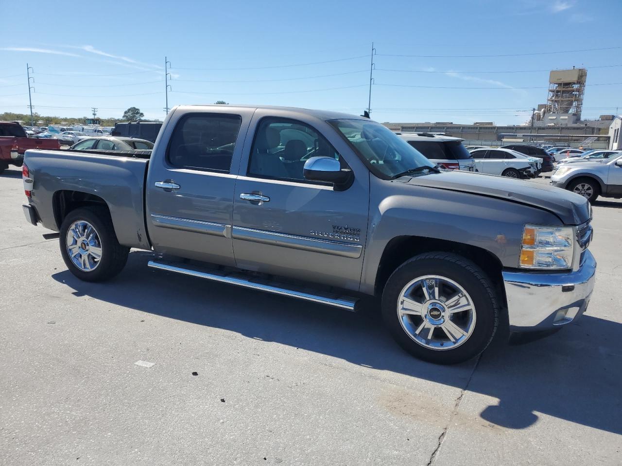 2013 CHEVROLET SILVERADO - Фото 4