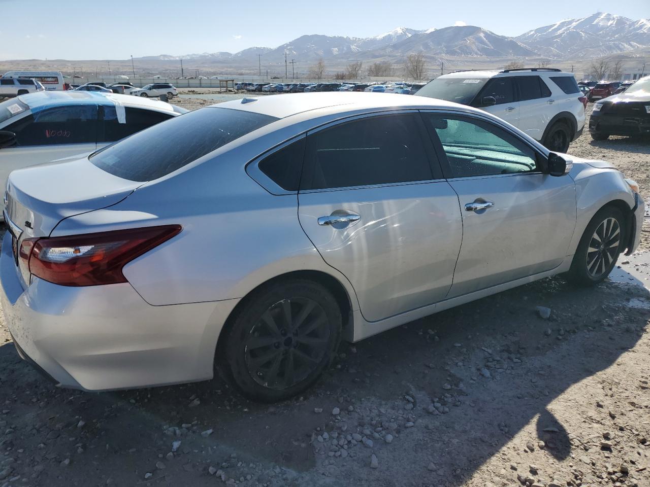 2018 NISSAN ALTIMA 2.5 - Фото 3