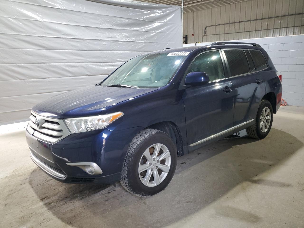 2011 TOYOTA HIGHLANDER