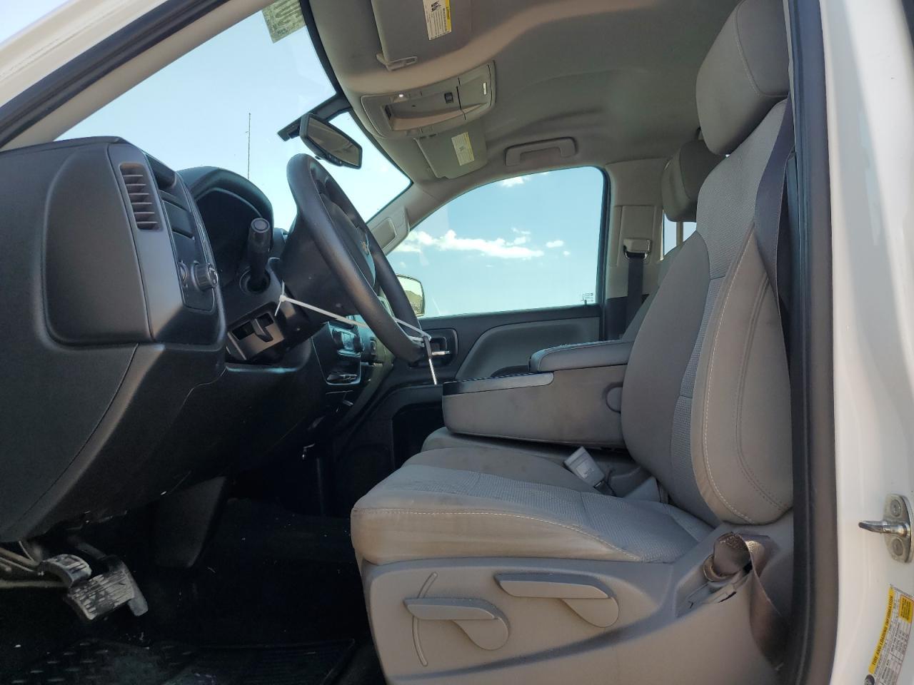 2017 CHEVROLET SILVERADO - Фото 7