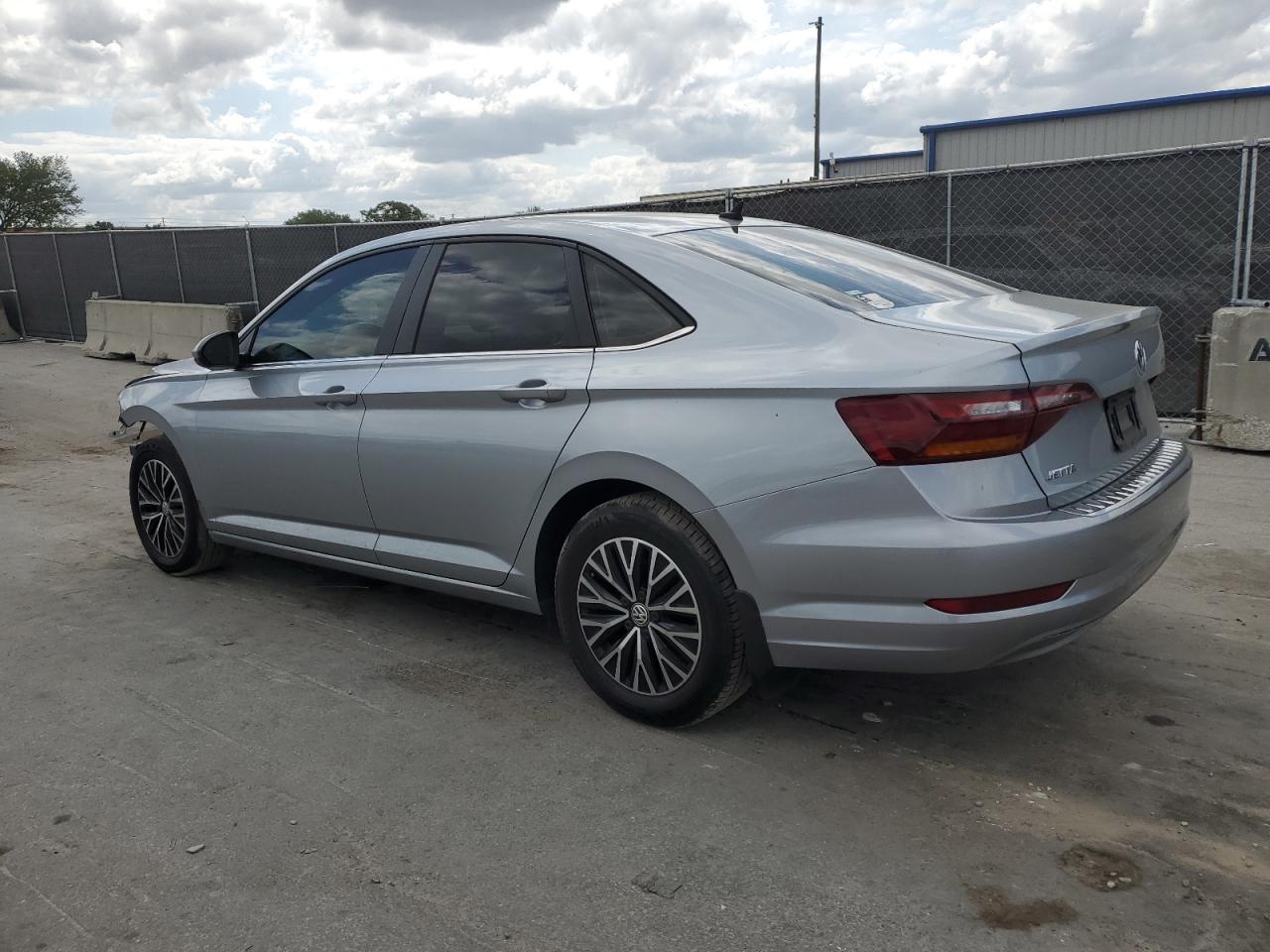 2019 VOLKSWAGEN JETTA S - Image 2