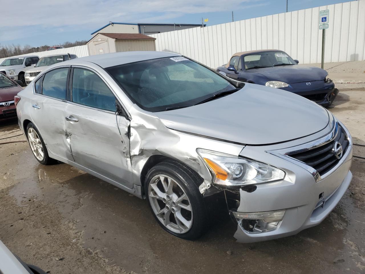 2014 NISSAN ALTIMA 2.5 - Фото 4
