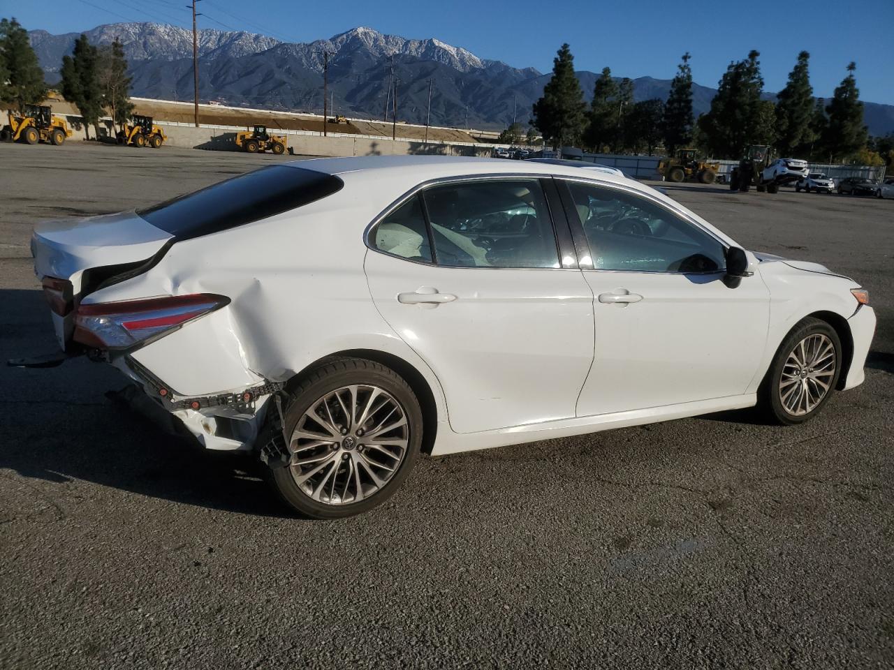 2018 TOYOTA CAMRY L - Image 3