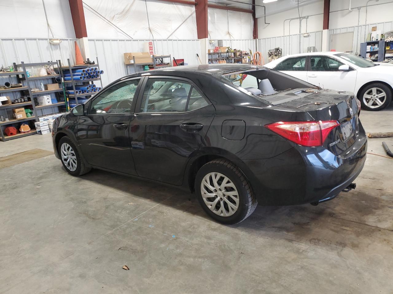 2018 TOYOTA COROLLA L - Image 2