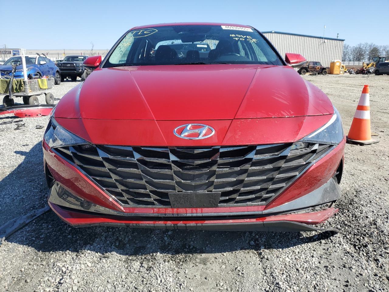 2022 HYUNDAI ELANTRA SE - Фото 5