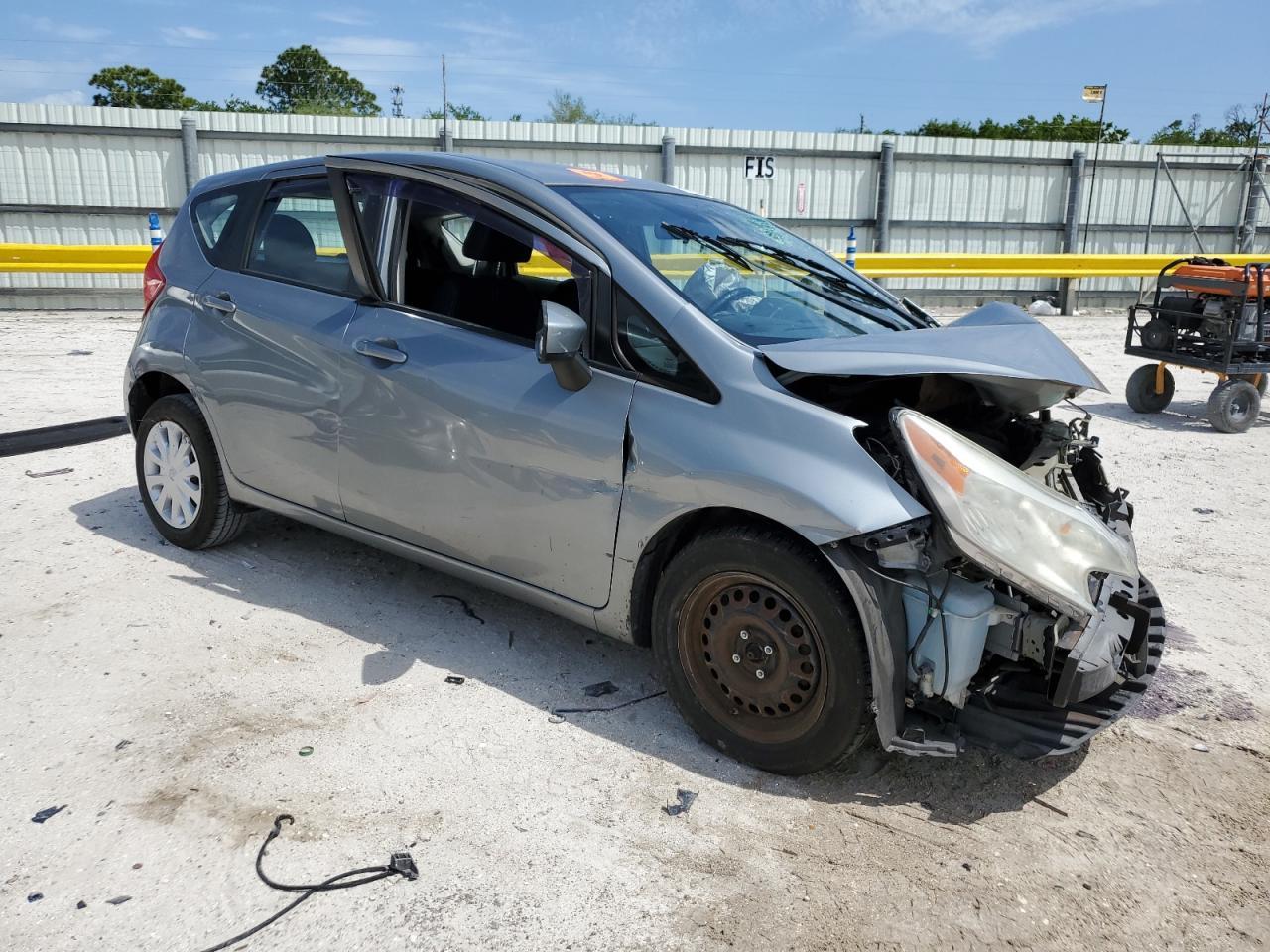 2015 NISSAN VERSA NOTE - Фото 4