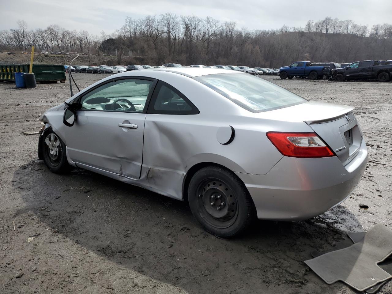 2011 HONDA CIVIC LX - Image 2
