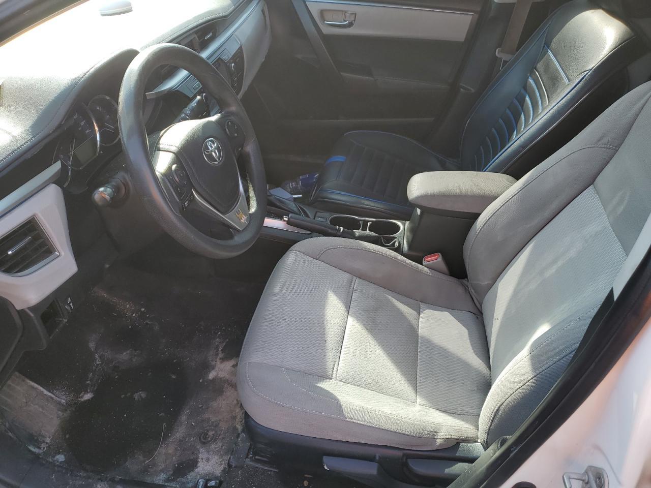 2016 TOYOTA COROLLA L - Фото 7