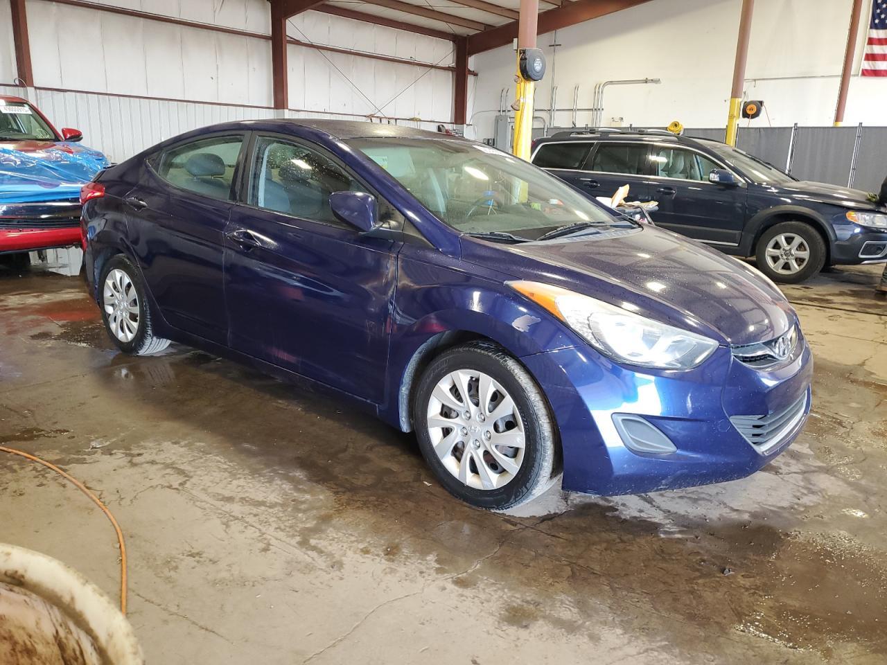2011 HYUNDAI ELANTRA GL - Image 4