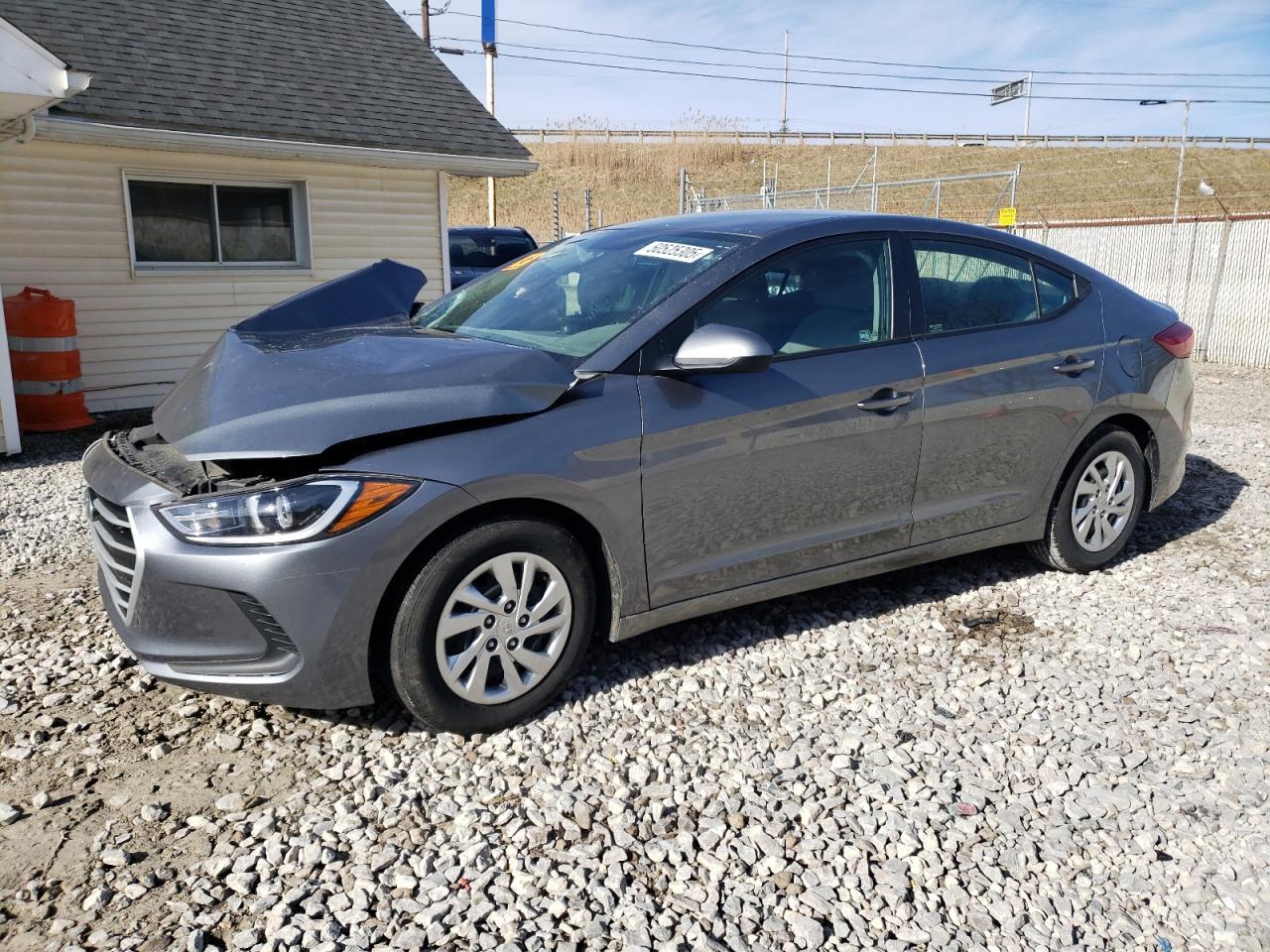 2018 HYUNDAI ELANTRA SE