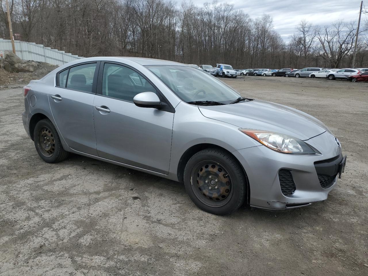 2013 MAZDA 3 I - Фото 4