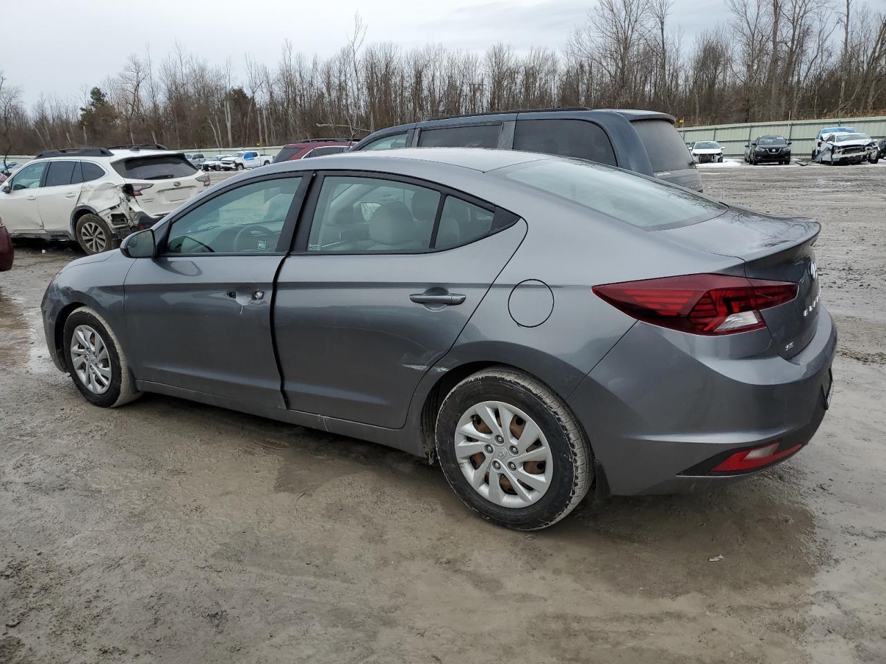 2019 HYUNDAI ELANTRA SE - Фото 2