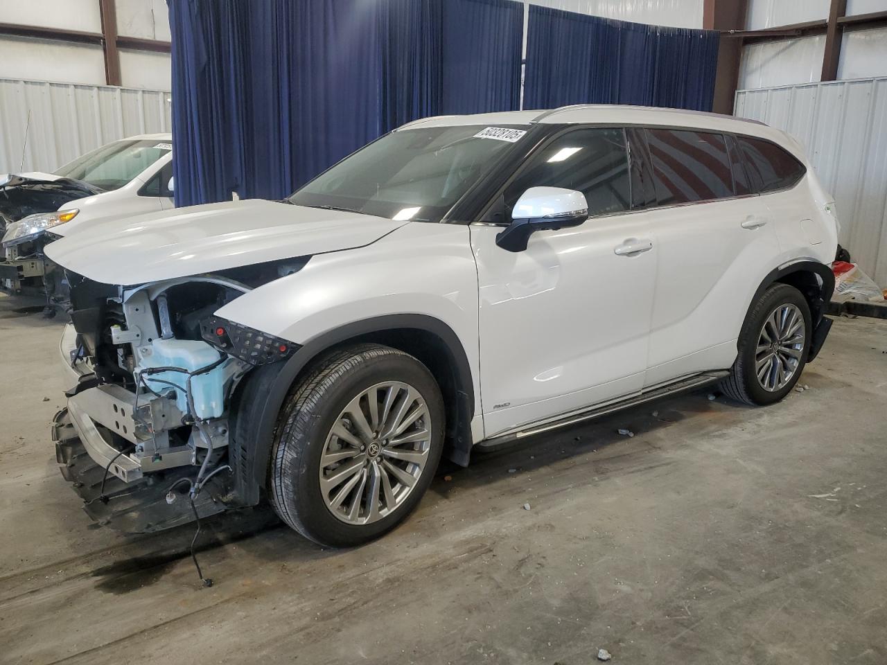 2025 TOYOTA HIGHLANDER
