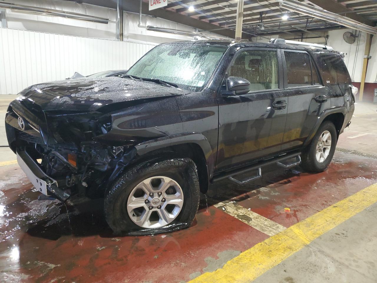 2022 TOYOTA 4RUNNER SR